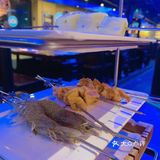 这次没有排队。来一打羊肉串~羊肉串油的地方也很香