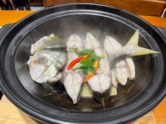 水油盐焗金鲳鱼-海铺·渔家虾水饺(皇姑店)