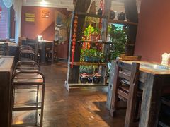 -大匠工房古船木艺术餐厅·猪肚鸡专门店(长白仙岛店)