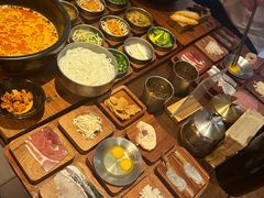 -银米·云南传统过桥米线(双廊黑金冠店)