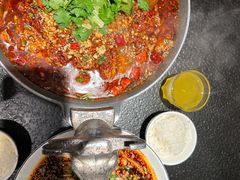 -万重锦·人文川菜馆(骡马市店)