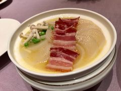 咸肉鸡汁煨萝卜-山里亲戚(淞虹路店)