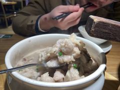 -费大厨辣椒炒肉(吉联MALL店)