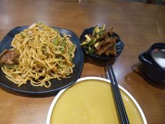 -蒙土乡铁锅焖面(东河店)