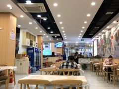 大堂-江城燕子大排档(江汉路步行街店)