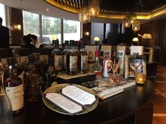 大堂-甄御•海鲜新青岛菜(麦岛店)