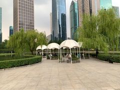 -陆家嘴中心绿地