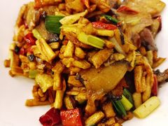 萝卜干腊肉-橘子洲头湘菜馆