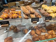 -麦田工坊(月湖店)