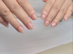 -UU·NAIL美甲美睫專門店