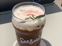 云朵桃桃冷翠-Seesaw Coffee(上生新所店)
