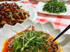 -洪霞餐馆·川菜·鲜货现炒(两江春城店)