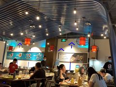 -尚尚仙·酸汤猪手·猪肚鸡火锅(华联万柳购物中心店)