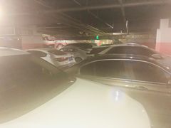地下车库-贵州大厦贵州厅(樱花园西街店)