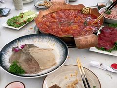 -墨居上隐·院子里火锅(峨眉店)