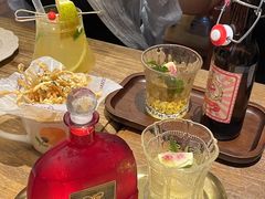 -秘密旅行Bonjour(黑金冠 江南西店)