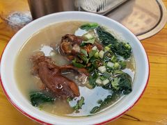 -明姨仔潮汕美食·碳炉猪脚·汕尾牛腩饭·起片鸡煲(起义路店)