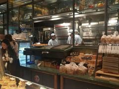 面包甜点陈列柜-东哥面包(江宁大润发店)