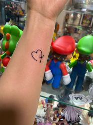 -木子·纹身店TATTOO穿孔·洗纹身