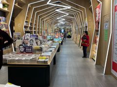 -覔书店(壹方城店)