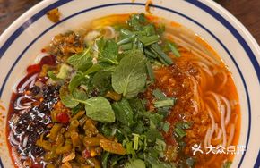 Dian Nan Meat Sauce Rice Noodles