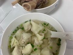 -周震馄饨