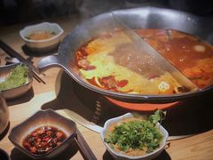 台式麻辣锅-湊湊火锅·茶憩(杭州湖滨银泰in77店)