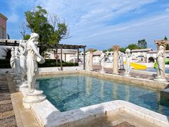 -泉城欧乐堡戏水湾艺术养生温泉