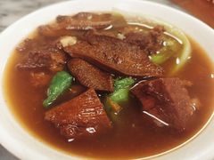 牛腩牛俐面-珍珍小食店(西华路店)
