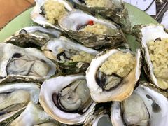 炭烧蒜蓉生蚝-贞姨美食·老字号海鲜大排档