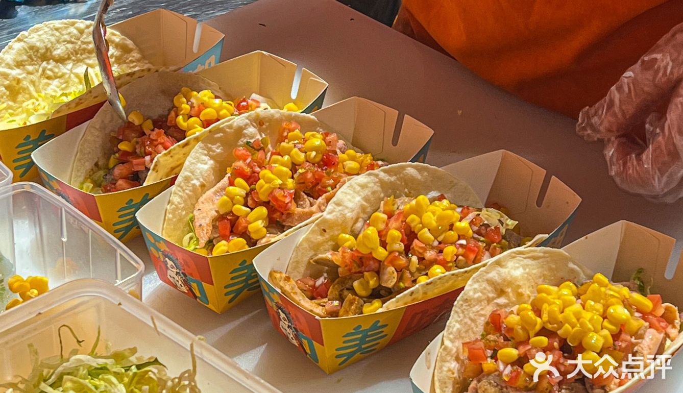 万象城这个麻辣鸡肉taco才9.9‼️超好吃