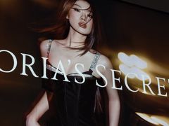 -杭州湖滨银泰in77