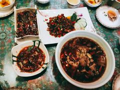-蘑菇私房菜小馆(杨家坪西城天街店)