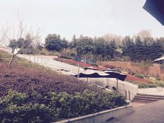 -UNI UNI(环亚凯瑟琳店)