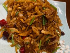 酸萝卜炒粉-金饭碗家宴(中兴路店)