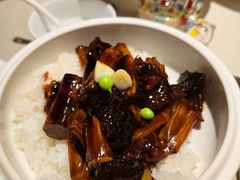 至味海参烩元蹄-悦融琥珀·京鲁菜·海味珍品(西单店)