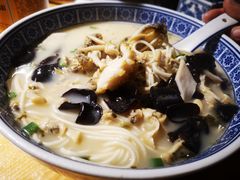 -沪西老弄堂面馆(定西路店)