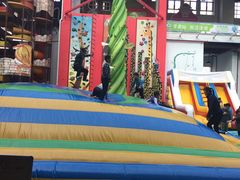 -蒙特利亲子乐园