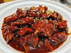 砂锅黑鸭-龚兴城鱼羊吉·小亮蒸虾·武汉地标美食(苗栗路店)