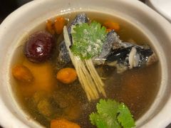 -三盅两件(百丽宫)