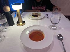 -龙虾酒吧扒房(宁波香格里拉店)