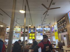 -冶建镜子·老南昌大排档·江西虾王(总店)