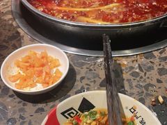 -椒香城门口老火锅(长寿路店)