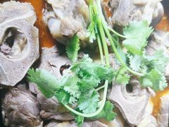 -沪小胖·小龙虾·蓝龙王(八佰伴店)