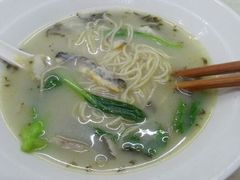 小胃口黄鱼面-明呈黄鱼面馆(斜土路店)