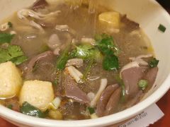 -佬钱湾仔(衣裳街店)