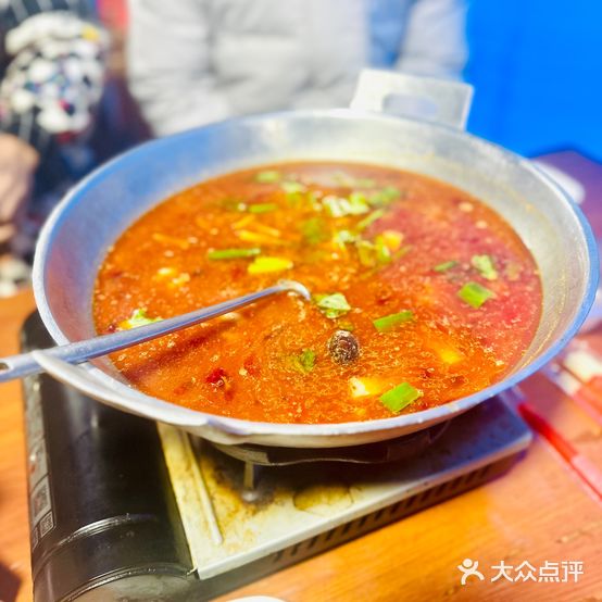 唧唧歪歪·地摊火锅