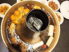 四季养生锅(大)-鼓楼东街老火锅(鼓楼店)