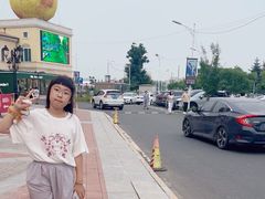 -枫叶小镇奥特莱斯