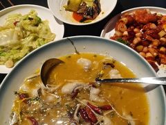 -粉墨特色菜·烧烤音乐酒馆